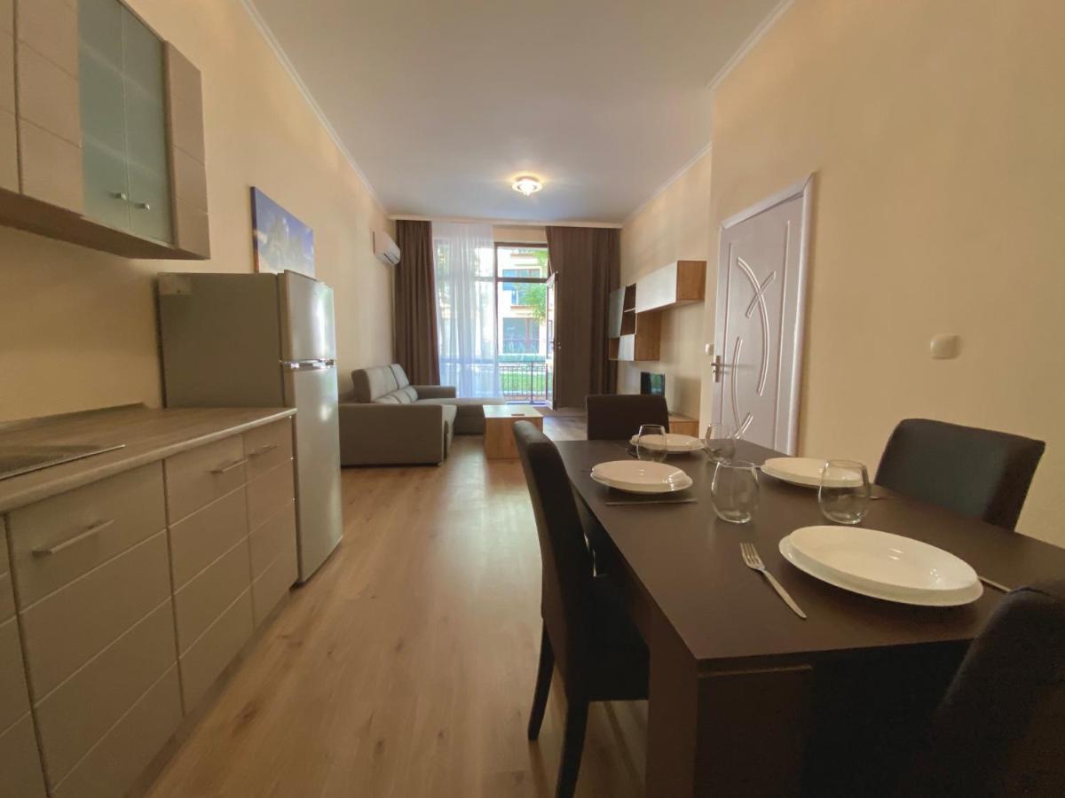 Ferienwohnung Ramay Apart-Complex Saints Constantine and Helena Exterior foto