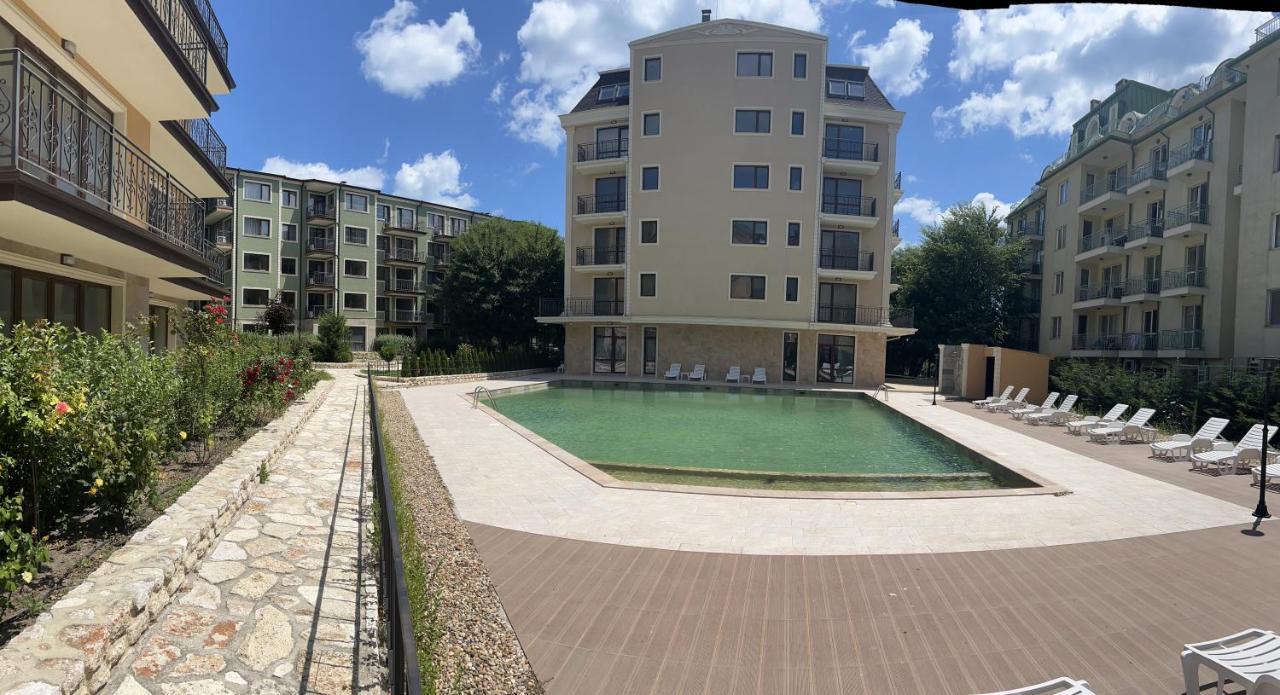 Ramay Apart-Complex Saints Constantine and Helena Exterior foto